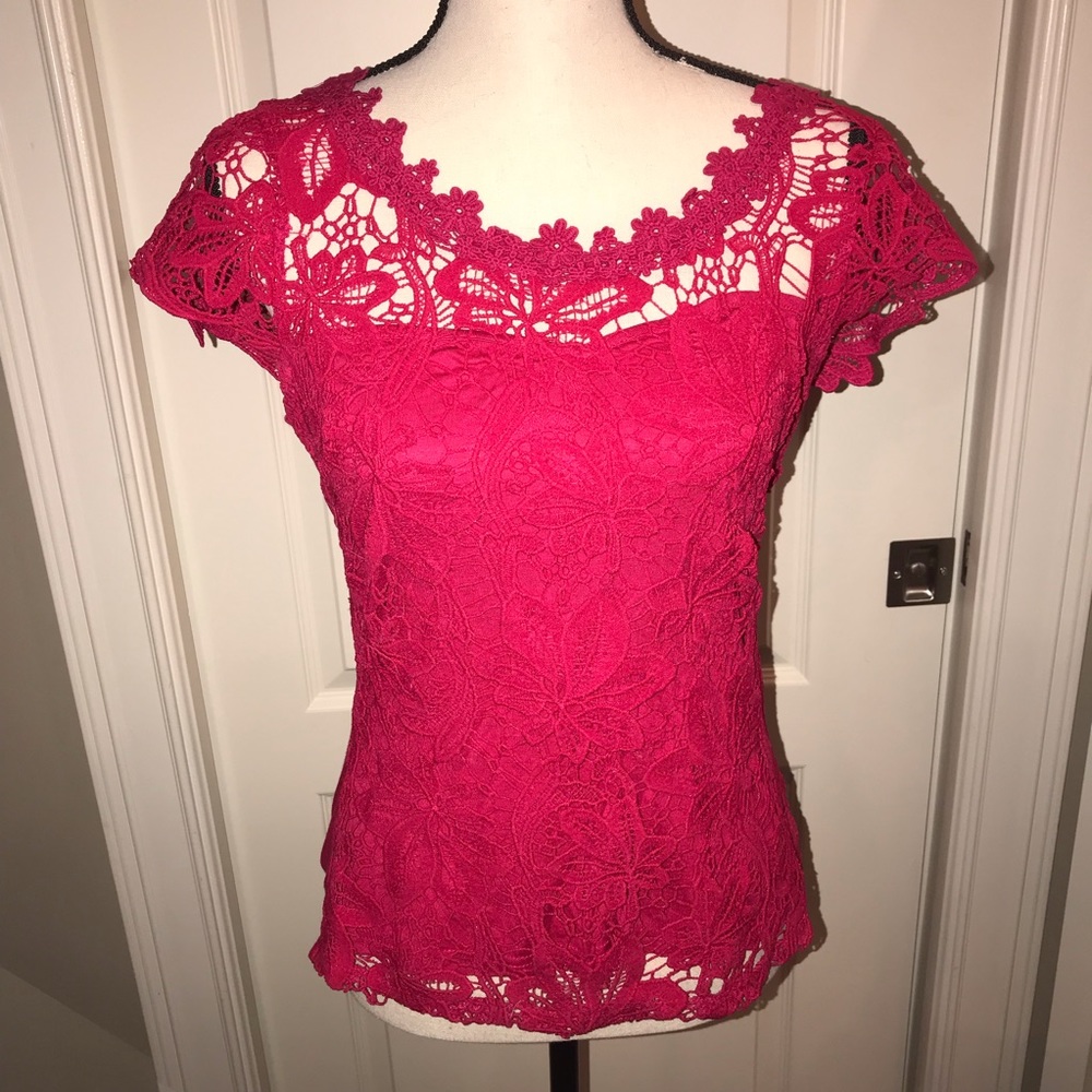 Top beautiful lace look